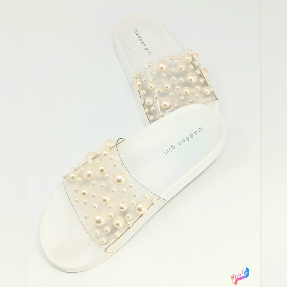 Steve Madden Pearl Slide